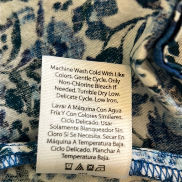 Terra & Sky Blue and White Floral Maxi Dress 2X - Picture 6 of 6